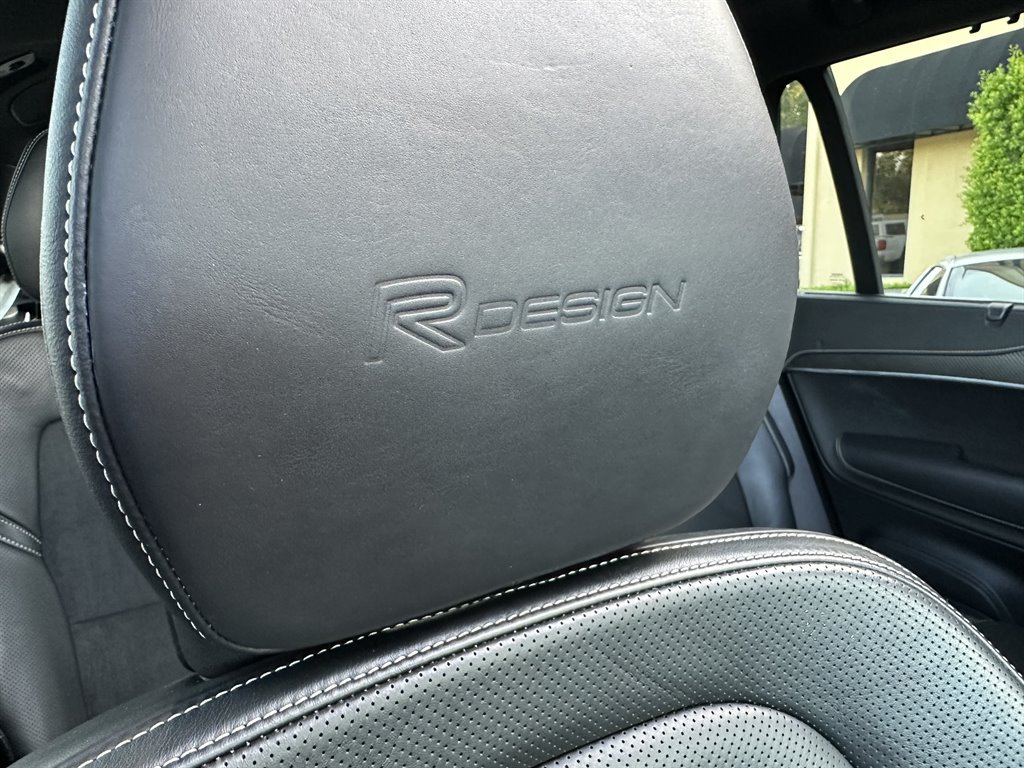 Used 2019 Volvo XC90 T6 R-Design w/ Advanced Package AWD/4WD image 36