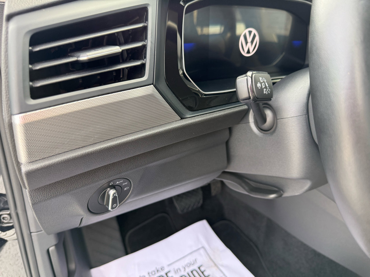 Used 2024 Volkswagen Jetta S image 13