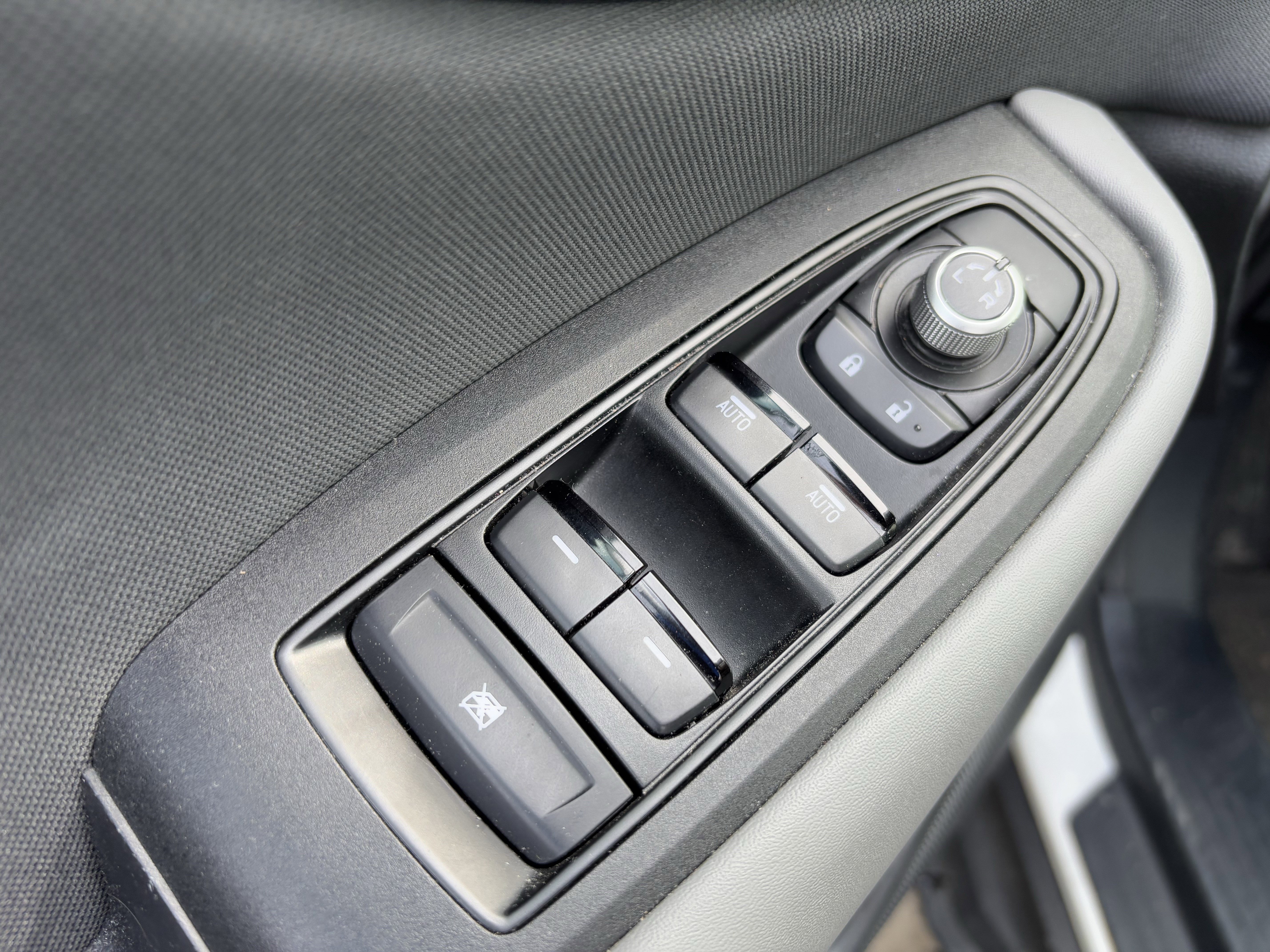 Used 2023 Subaru Outback Premium w/ Popular Package #1 image 15