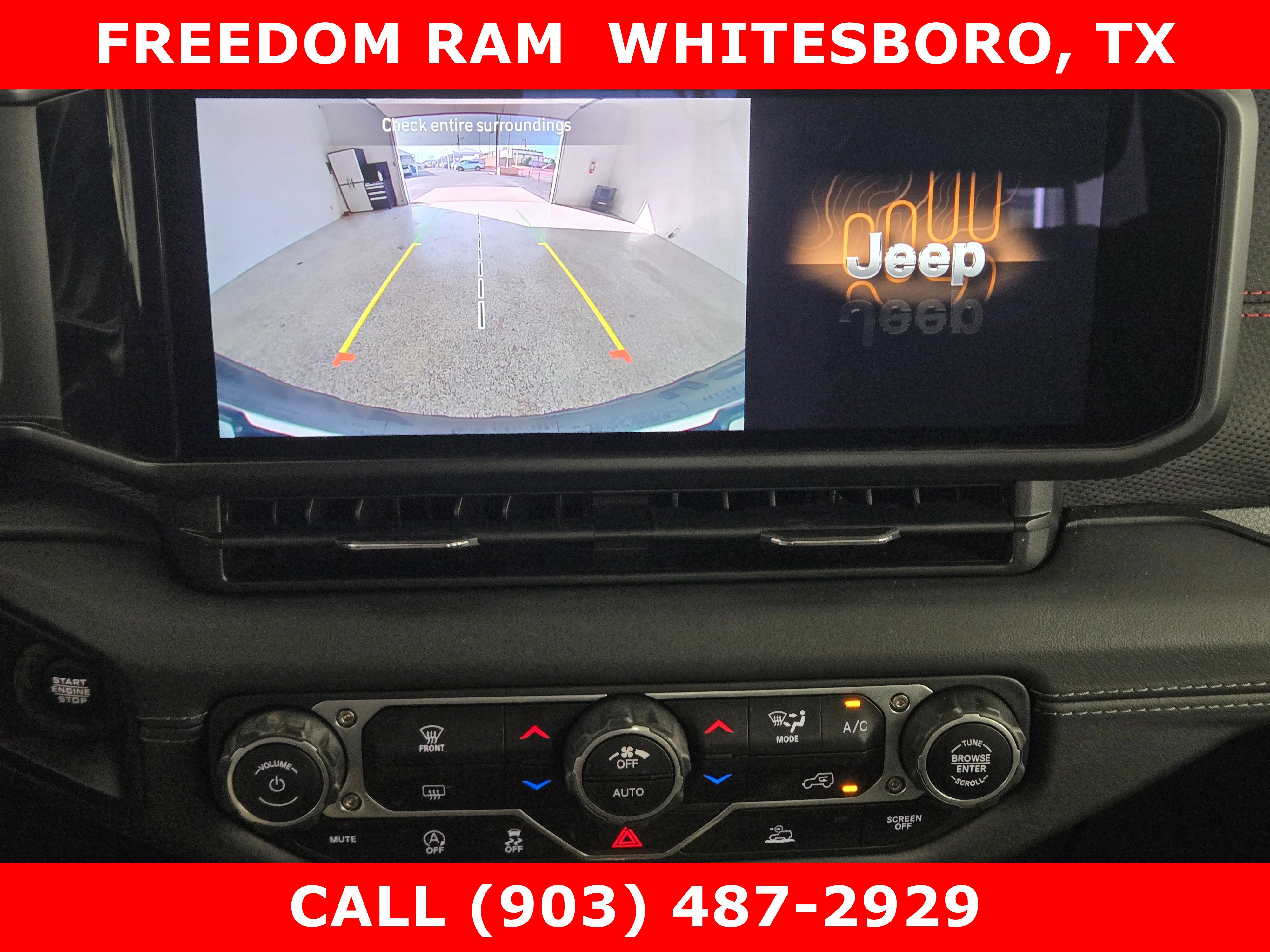 Used 2025 Jeep Wrangler Unlimited Rubicon image 12