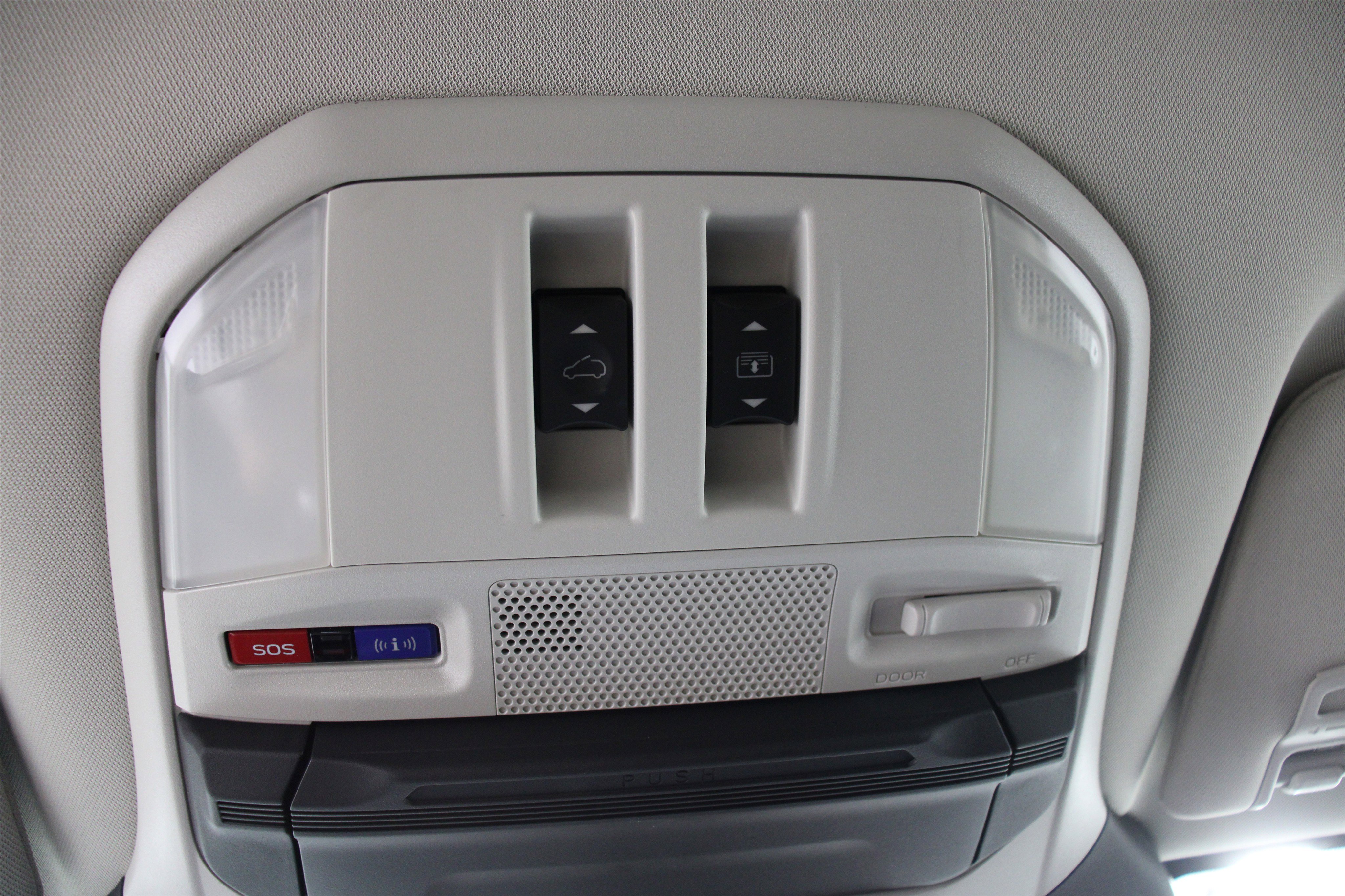 New 2025 Subaru Ascent Limited image 17