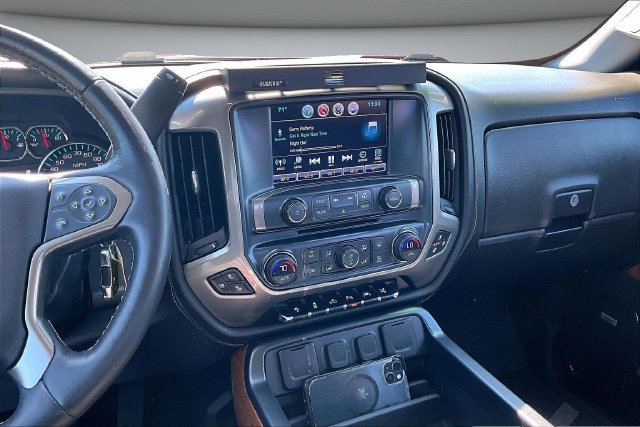 Used 2018 Chevrolet Silverado 1500 High Country AWD/4WD image 9