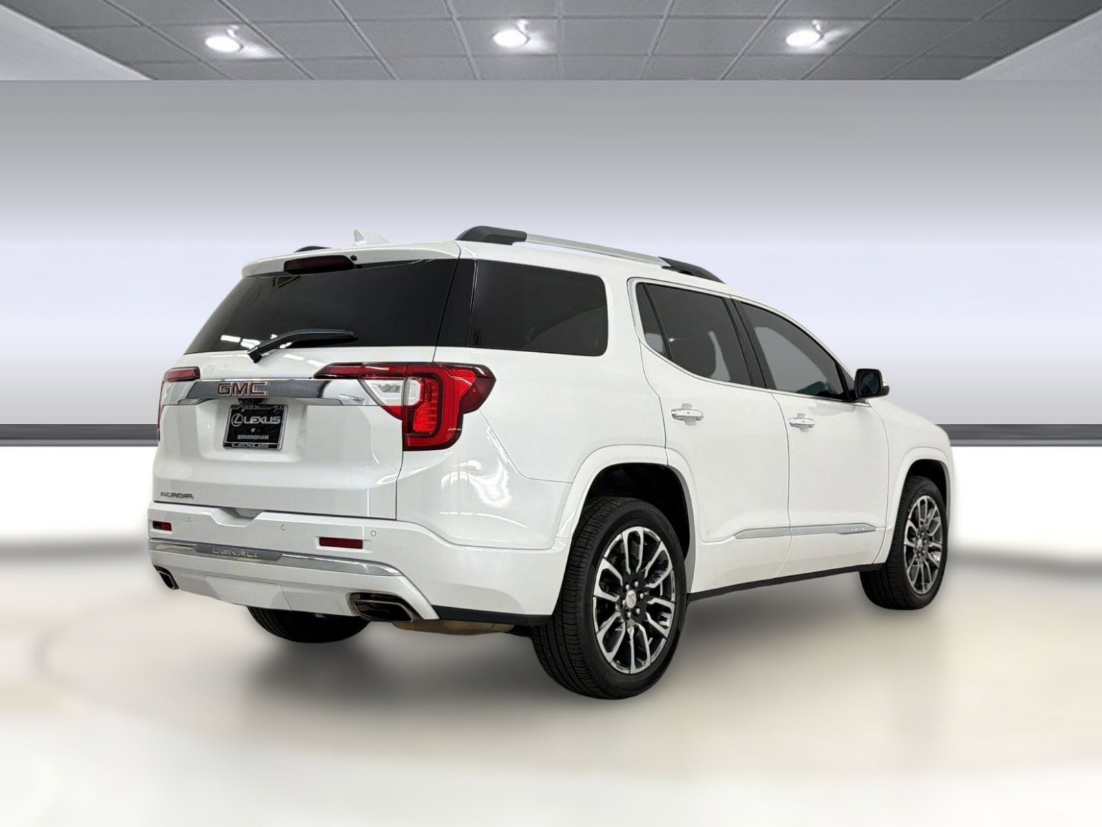 Used 2020 GMC Acadia Denali w/ Technology Package image 9