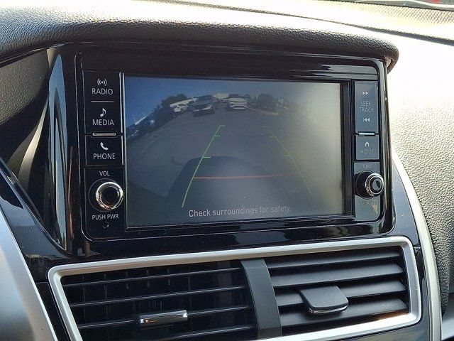 Used 2018 Mitsubishi Eclipse Cross ES FWD image 22