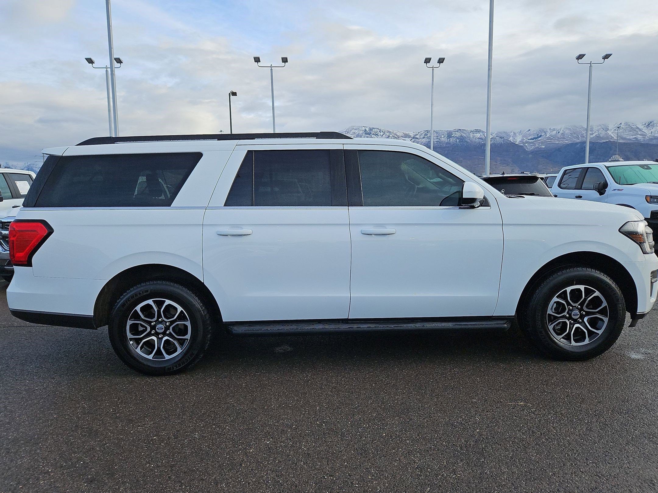 Certified 2024 Ford Expedition Max XLT AWD/4WD image 2
