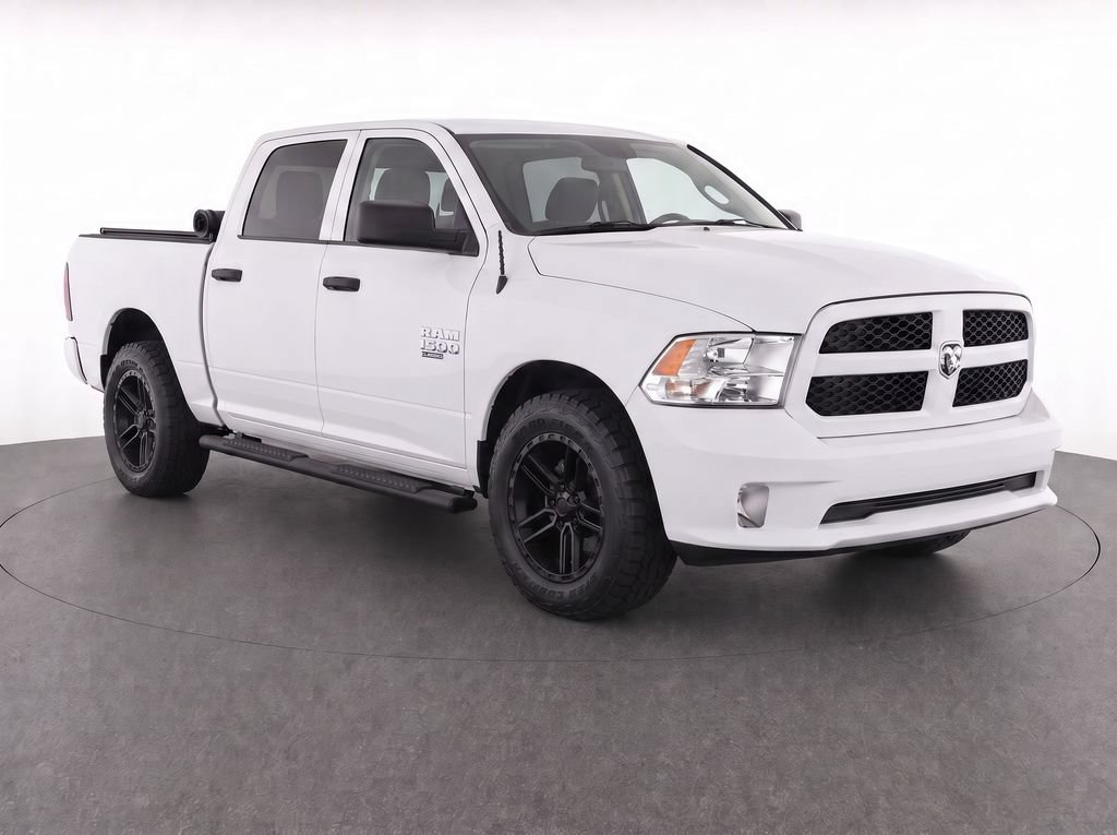 Used 2019 RAM 1500 Express w/ Express Value Package AWD/4WD image 2