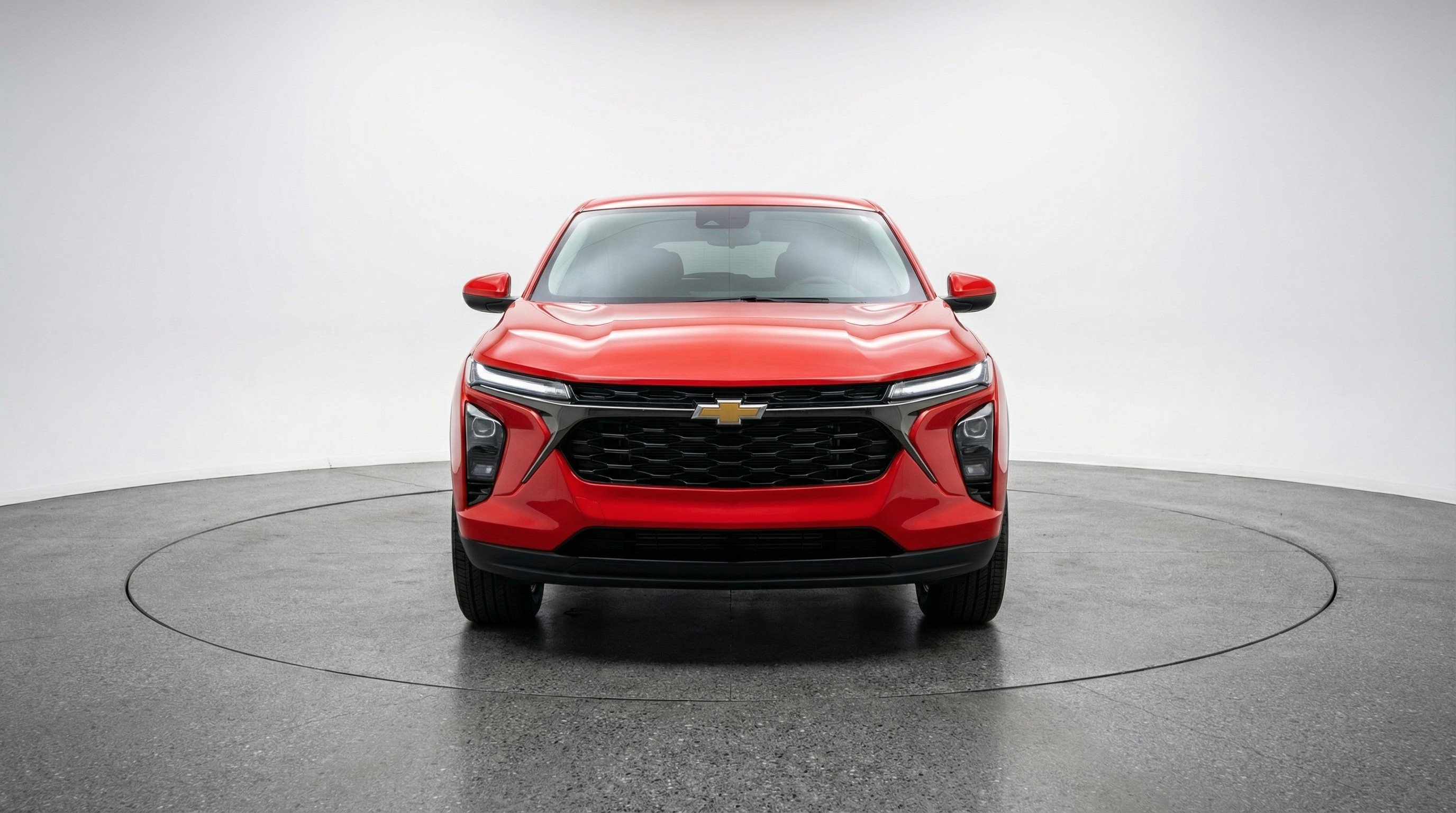 Used 2025 Chevrolet Blazer LT FWD image 2
