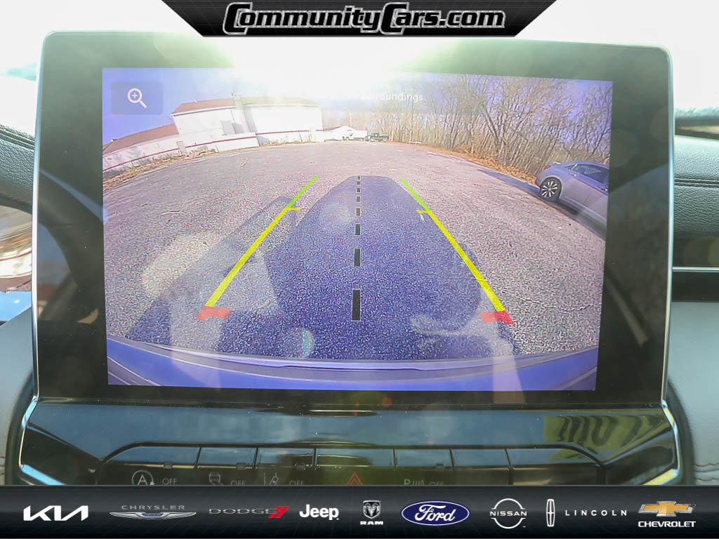 Used 2024 Jeep Compass Limited image 16