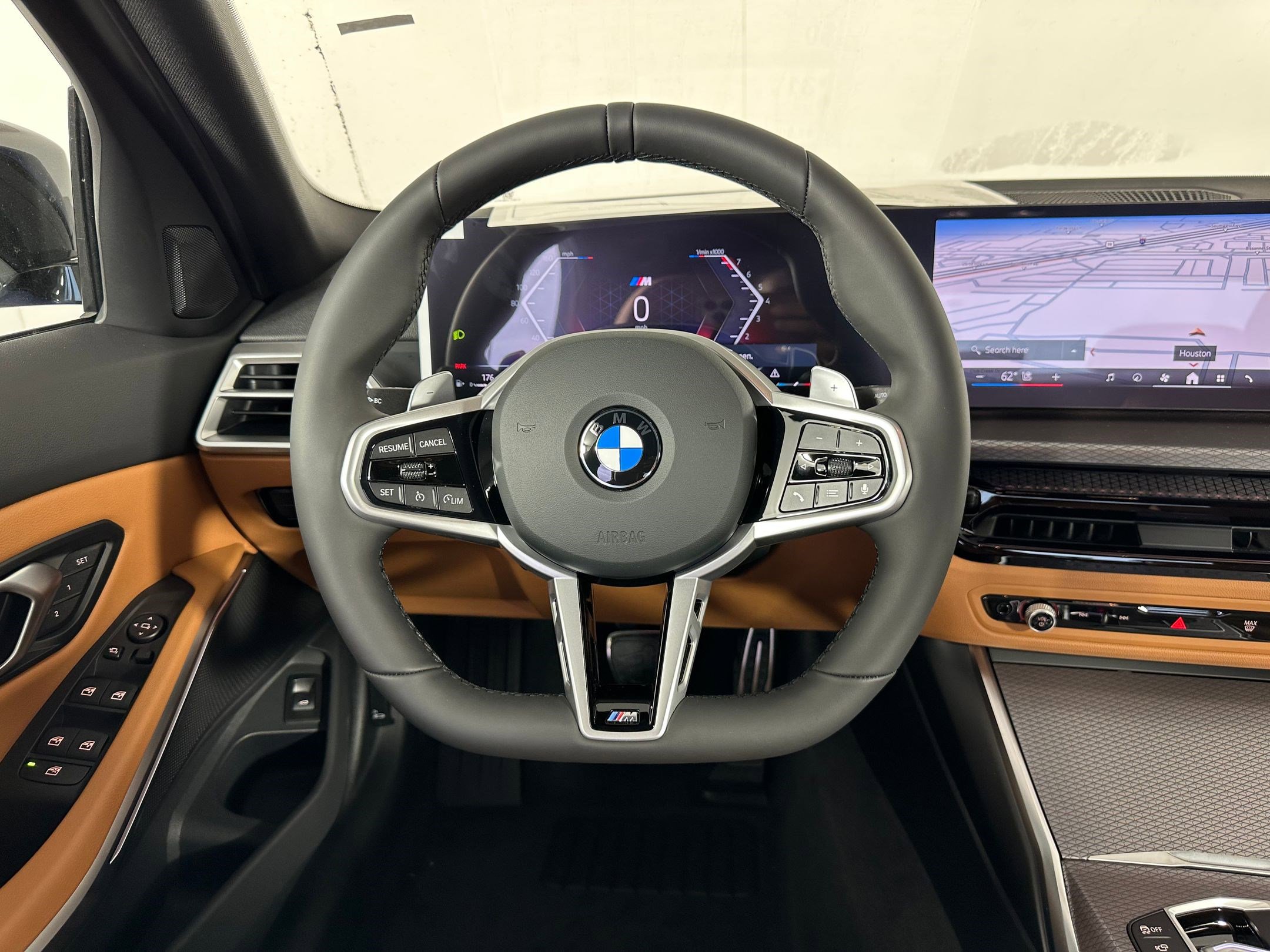 Used 2026 BMW 330i Sedan w/ M Sport Package image 13