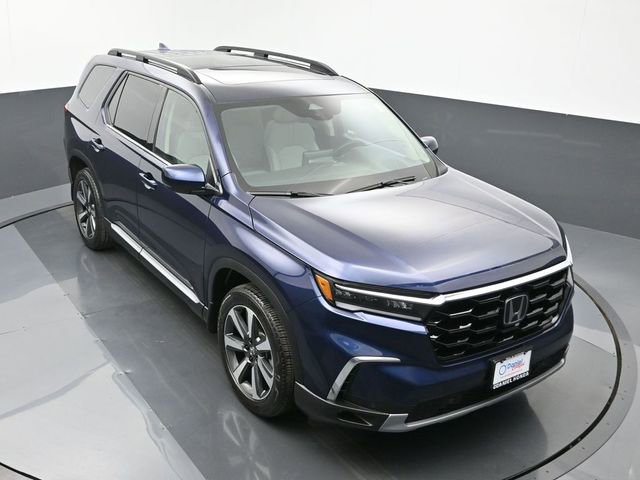 Used 2025 Honda Pilot Elite image 19
