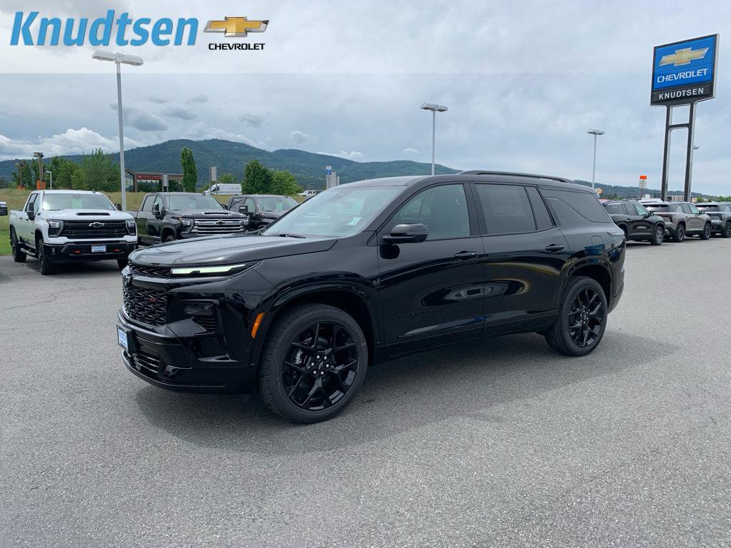 New 2026 Chevrolet Traverse RS w/ LPO, Floor Liner Package AWD/4WD image 3