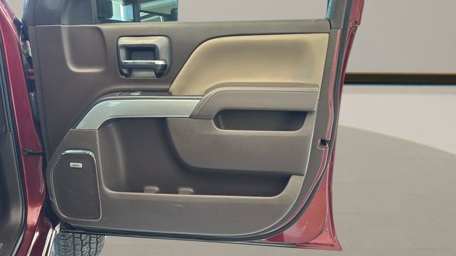 Used 2015 Chevrolet Silverado 2500 LTZ w/ LTZ Plus Package image 21