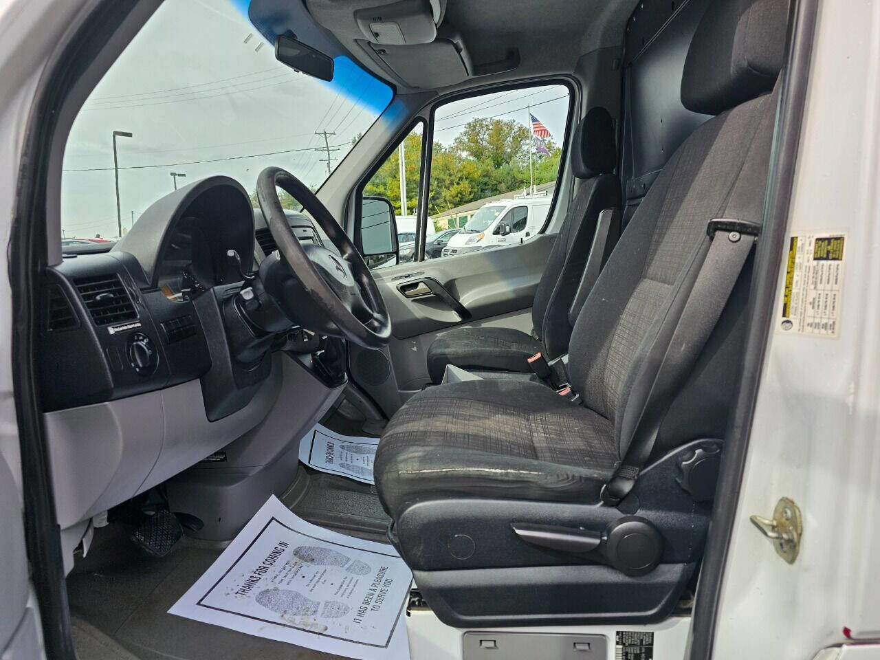 Used 2014 Mercedes-Benz Sprinter 2500 image 14