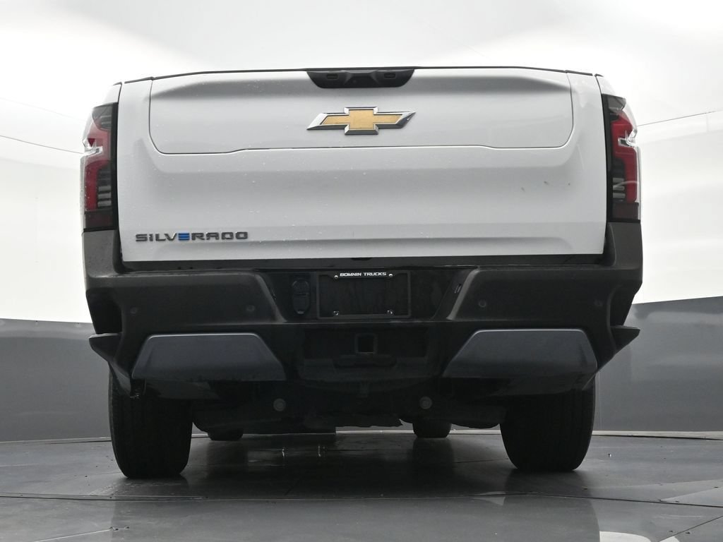Used 2025 Chevrolet Silverado EV LT AWD/4WD image 27