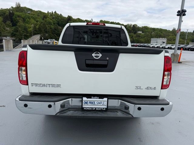 Used 2016 Nissan Frontier SL w/ Moonroof Package AWD/4WD image 7