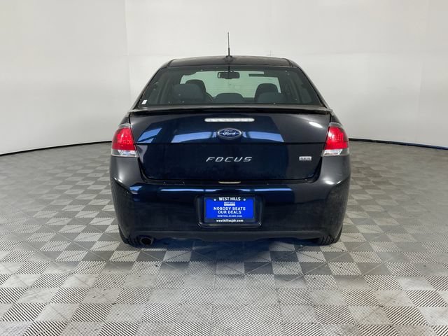 Used 2010 Ford Focus SES FWD image 16