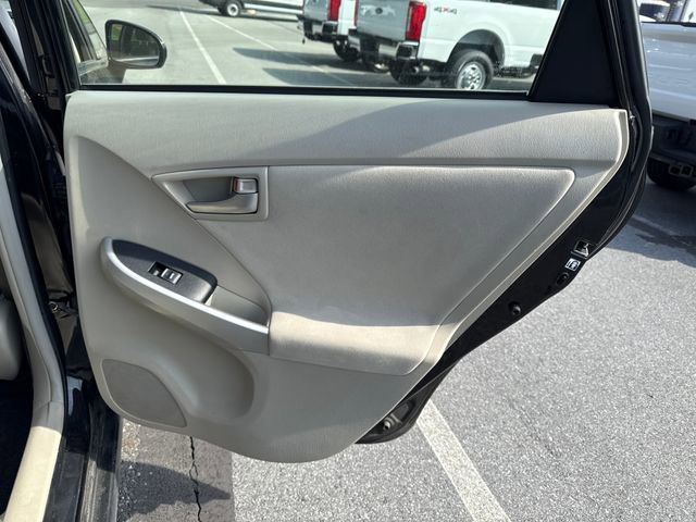 Used 2014 Toyota Prius Two image 16