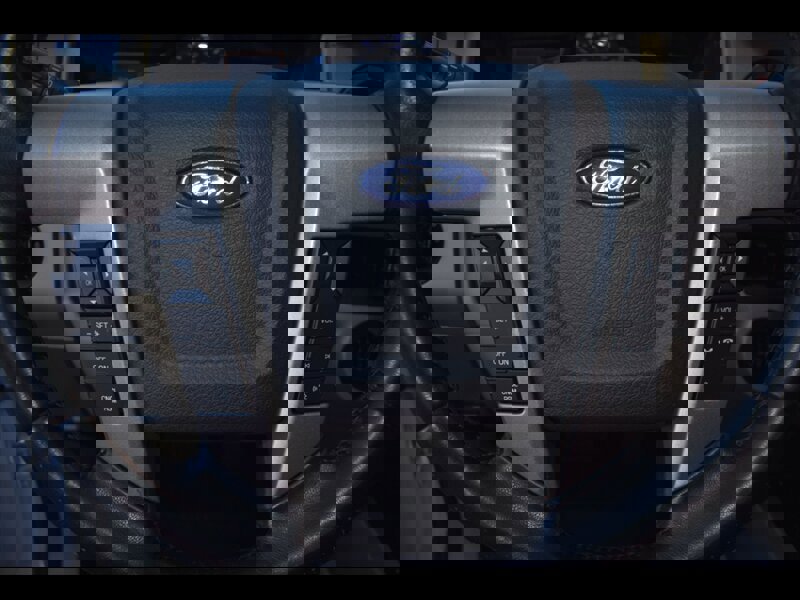 Used 2017 Ford Expedition Limited w/ Equipment Group 301A image 15