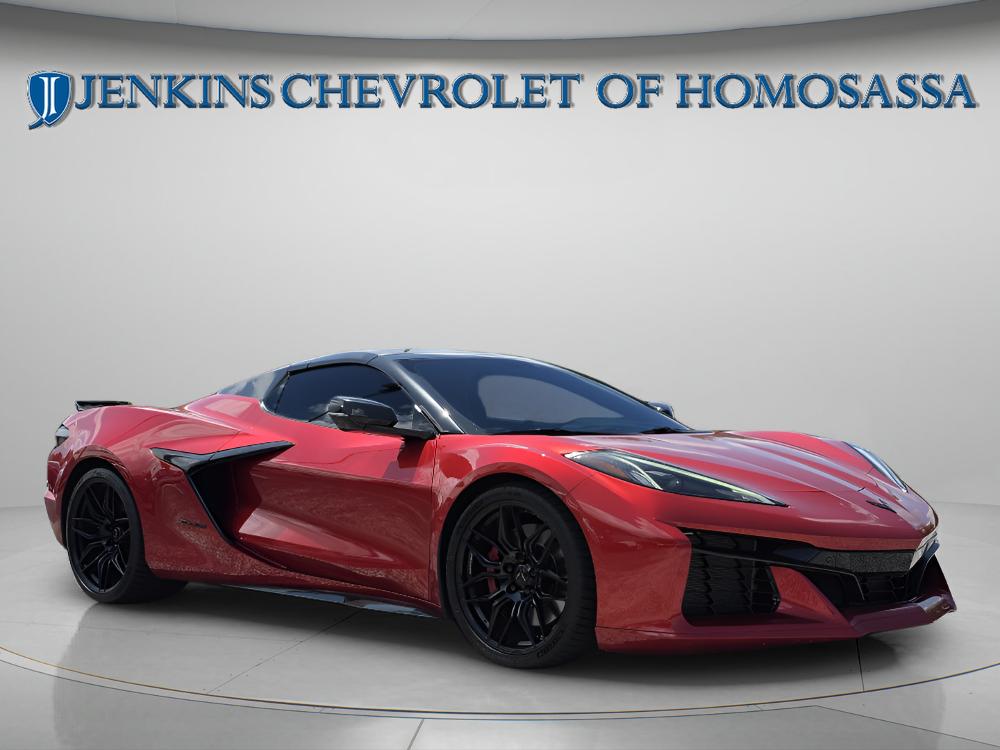 Used 2023 Chevrolet Corvette Z06 RWD image 2