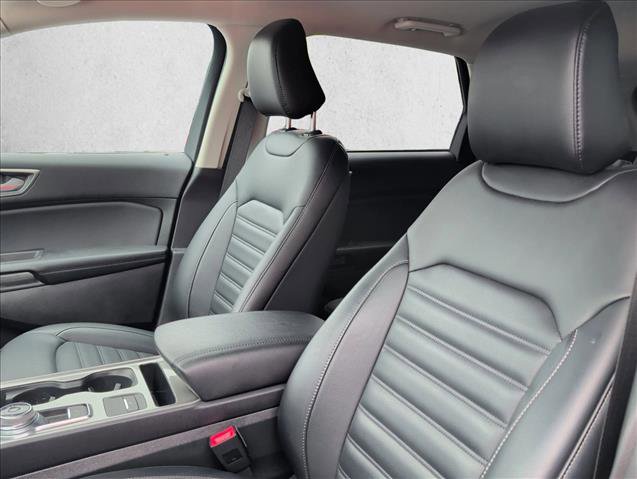 Used 2023 Ford Edge SEL w/ Convenience Package AWD/4WD image 11