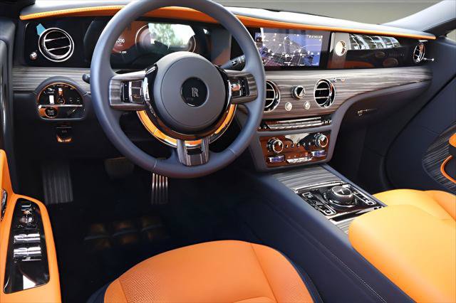 Certified 2024 Rolls-Royce Spectre w/ Leather Finishing Pack AWD/4WD image 22