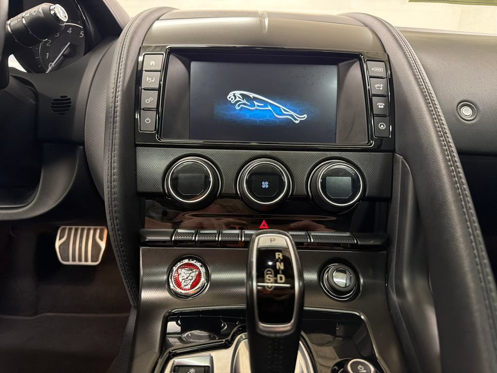Used 2017 Jaguar F-TYPE S RWD image 22