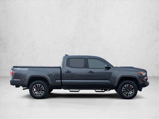 Used 2022 Toyota Tacoma TRD Sport w/ Technology Package image 4