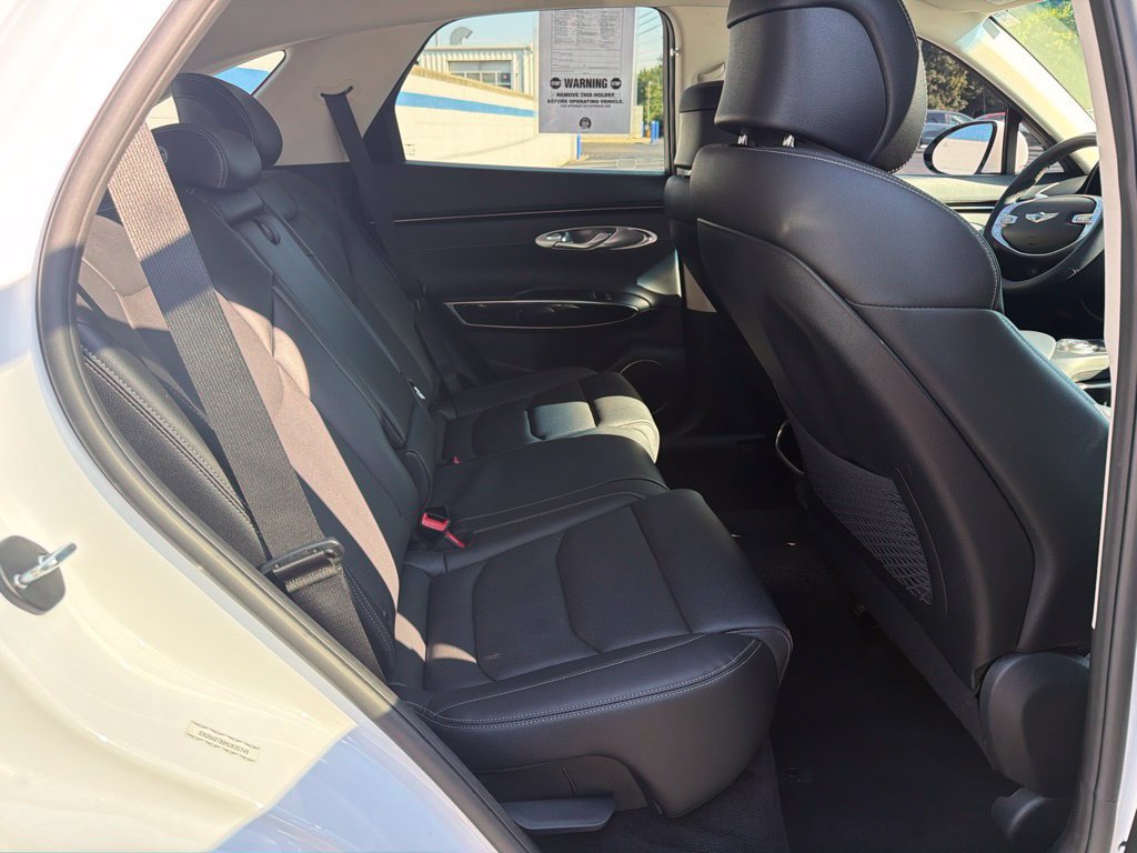 Used 2022 Genesis GV70 2.5T AWD/4WD image 22