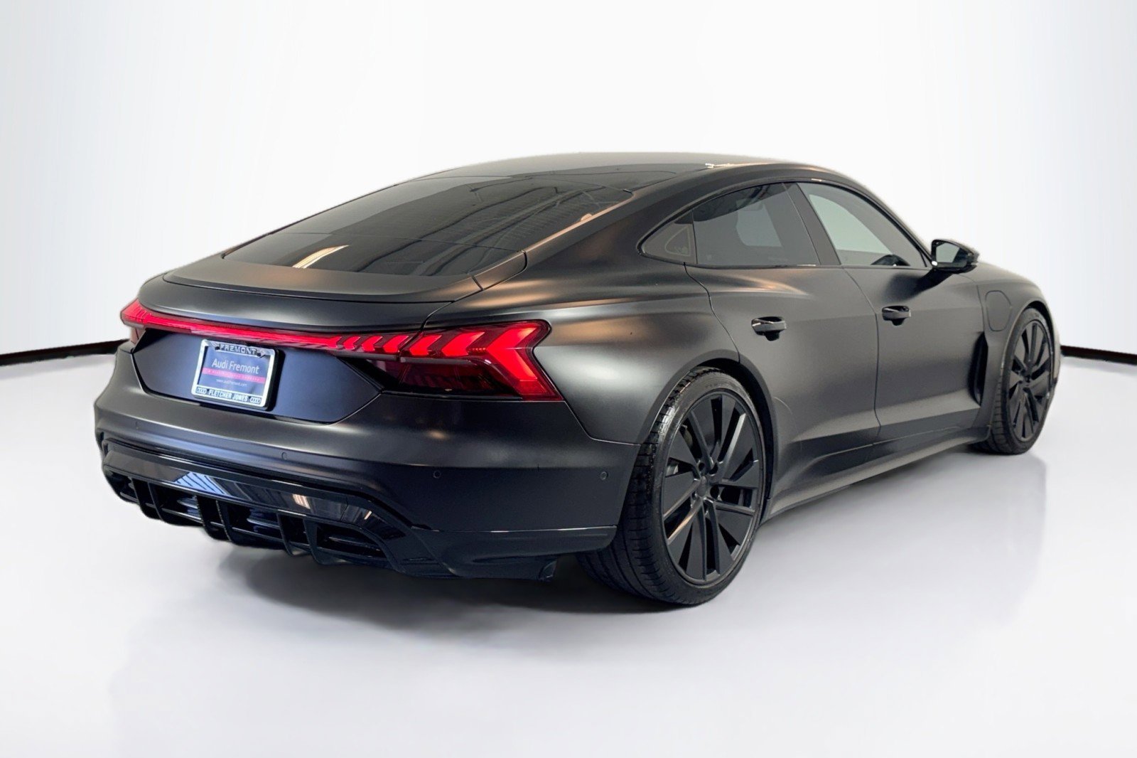 Used 2022 Audi e-tron GT Prestige w/ Prestige Package image 5