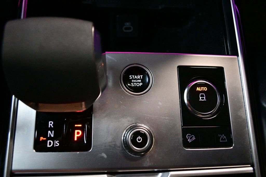 Used 2023 Land Rover Range Rover SE image 70