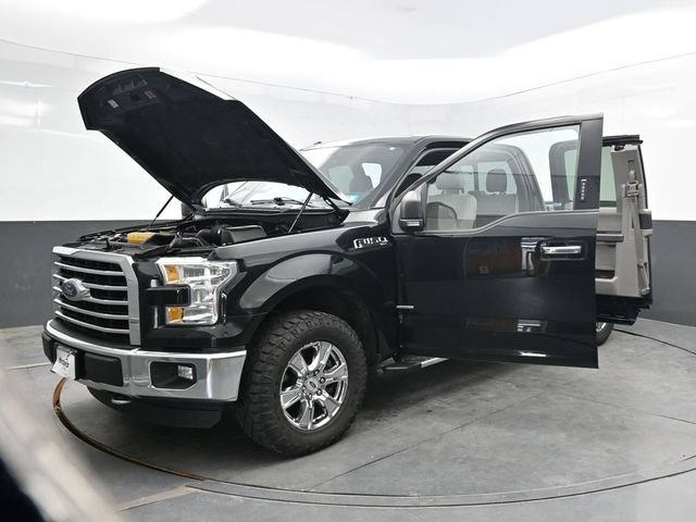 Used 2016 Ford F150 XLT w/ Equipment Group 302A Luxury AWD/4WD image 43