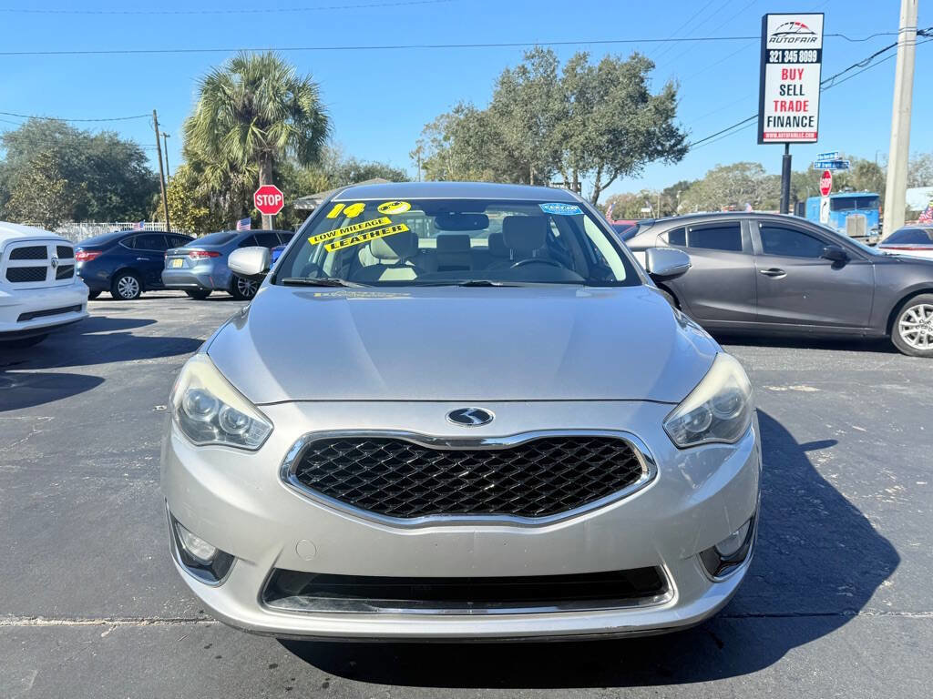 Used 2014 Kia Cadenza Premium image 2