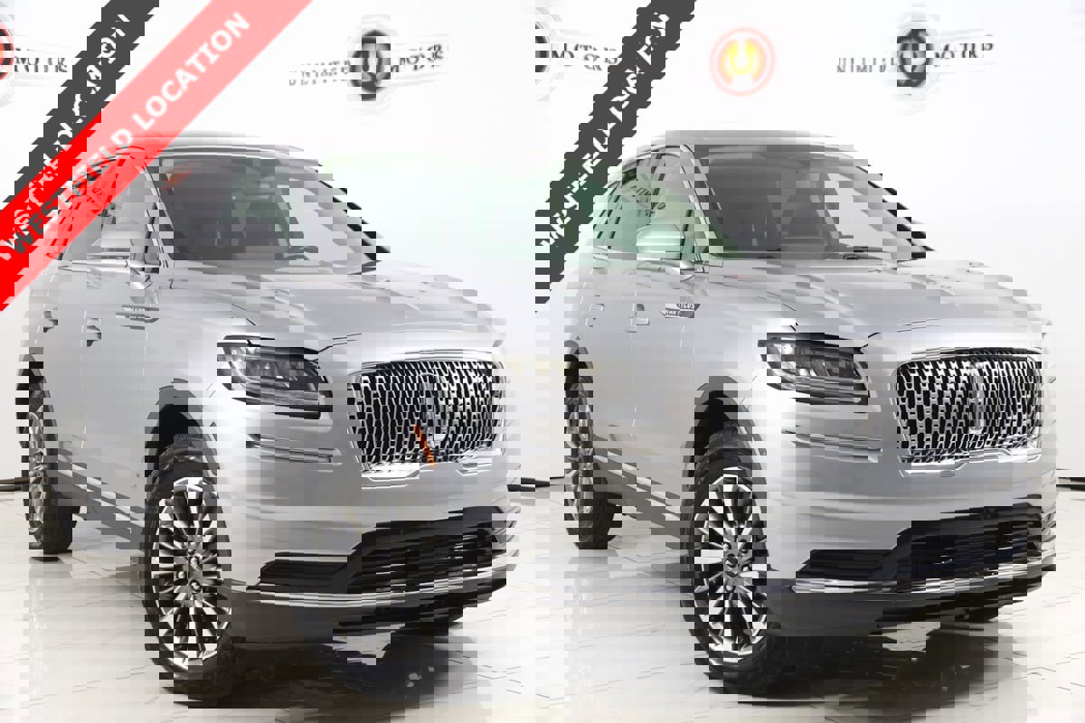 Used 2021 Lincoln Nautilus FWD w/ Equipment Group 101A image 1