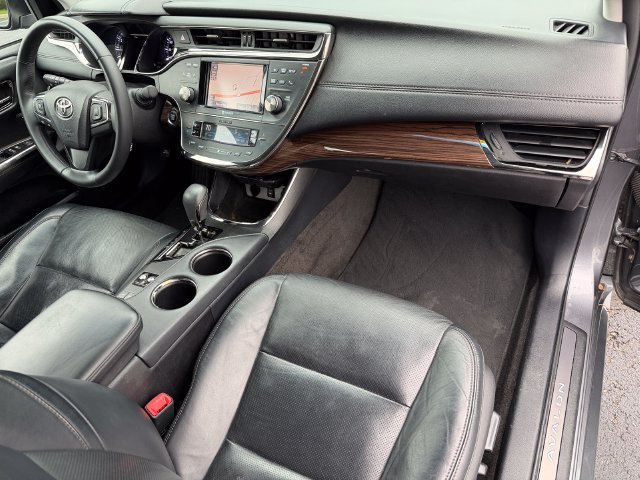 Used 2014 Toyota Avalon Limited FWD image 19