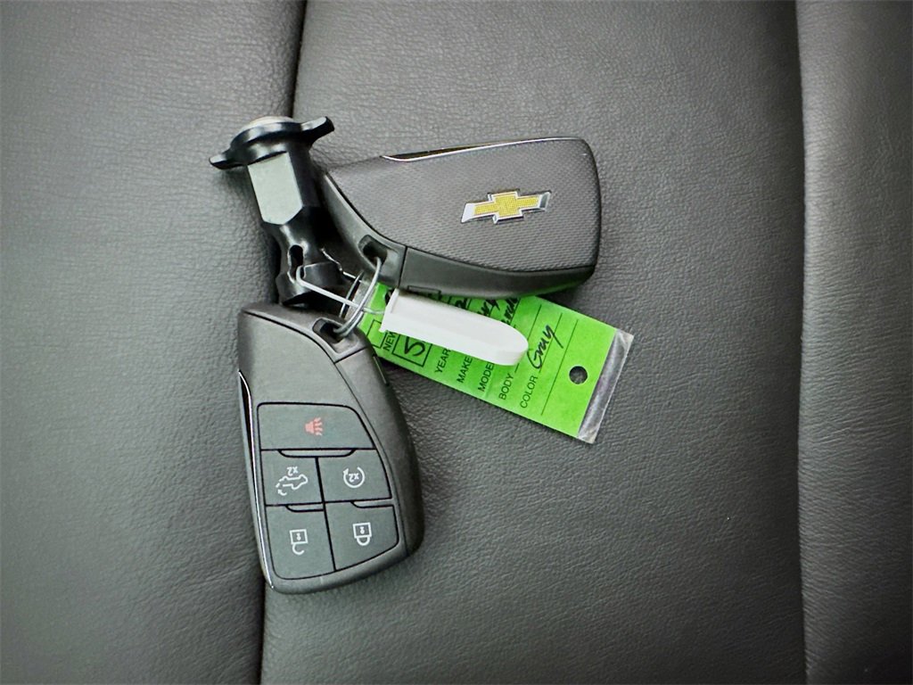 Used 2024 Chevrolet Silverado 1500 LT w/ Leather Package image 32