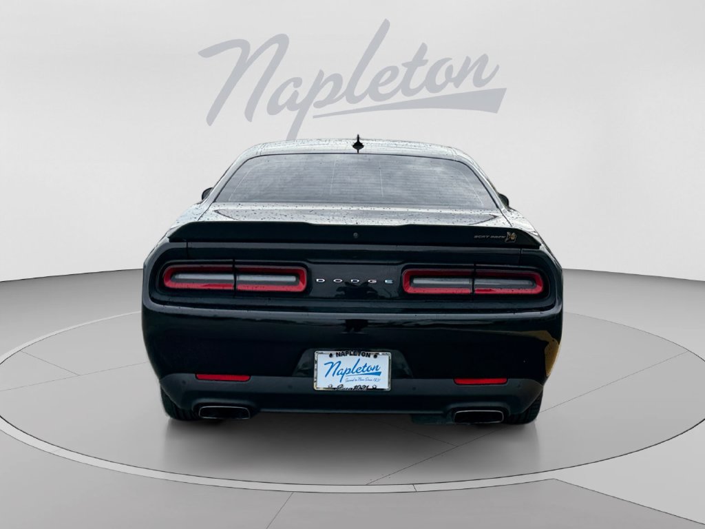 Used 2022 Dodge Challenger R/T Scat Pack w/ Driver Convenience Group RWD image 4