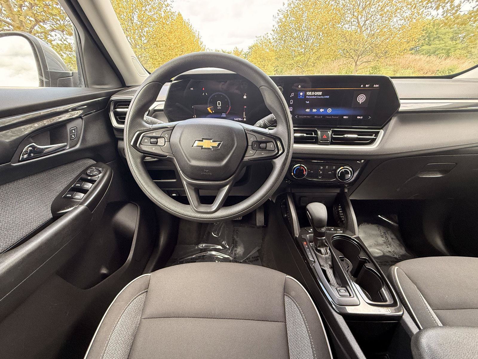 Used 2025 Chevrolet TrailBlazer LT AWD/4WD image 22