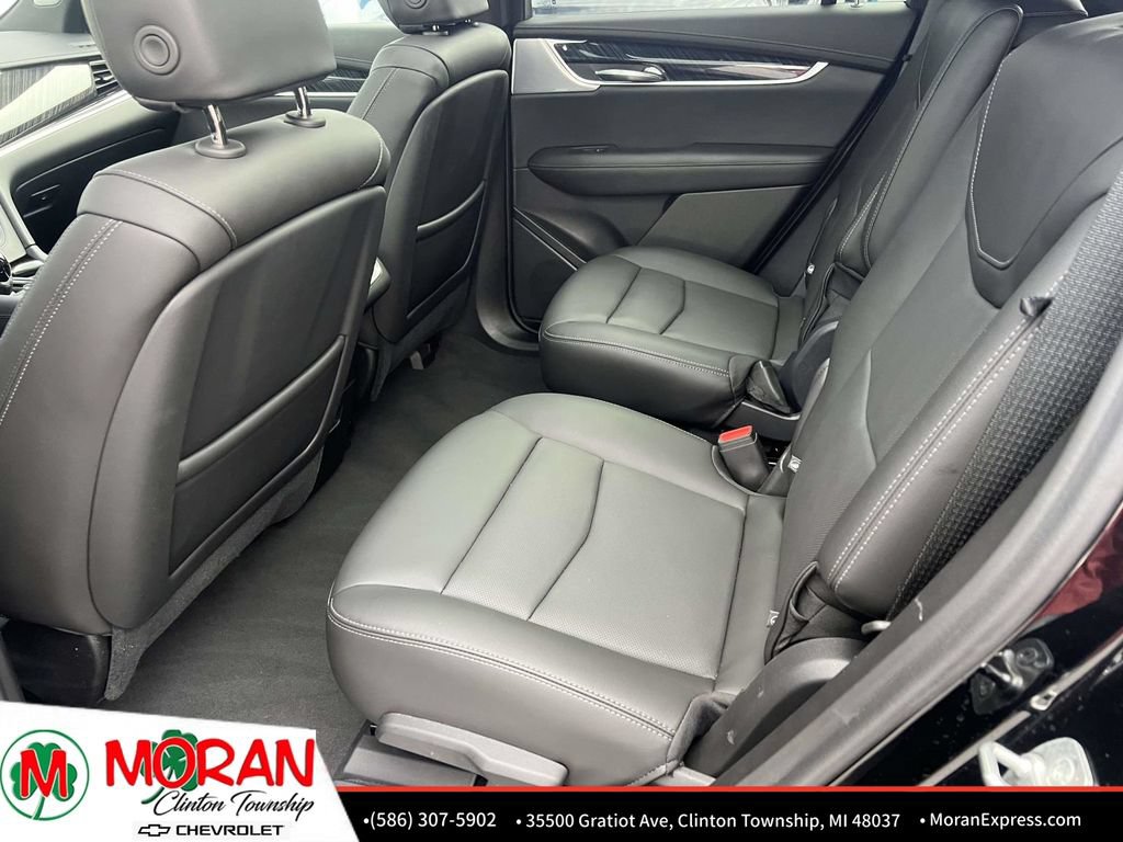 Certified 2024 Cadillac XT6 Premium Luxury FWD image 10