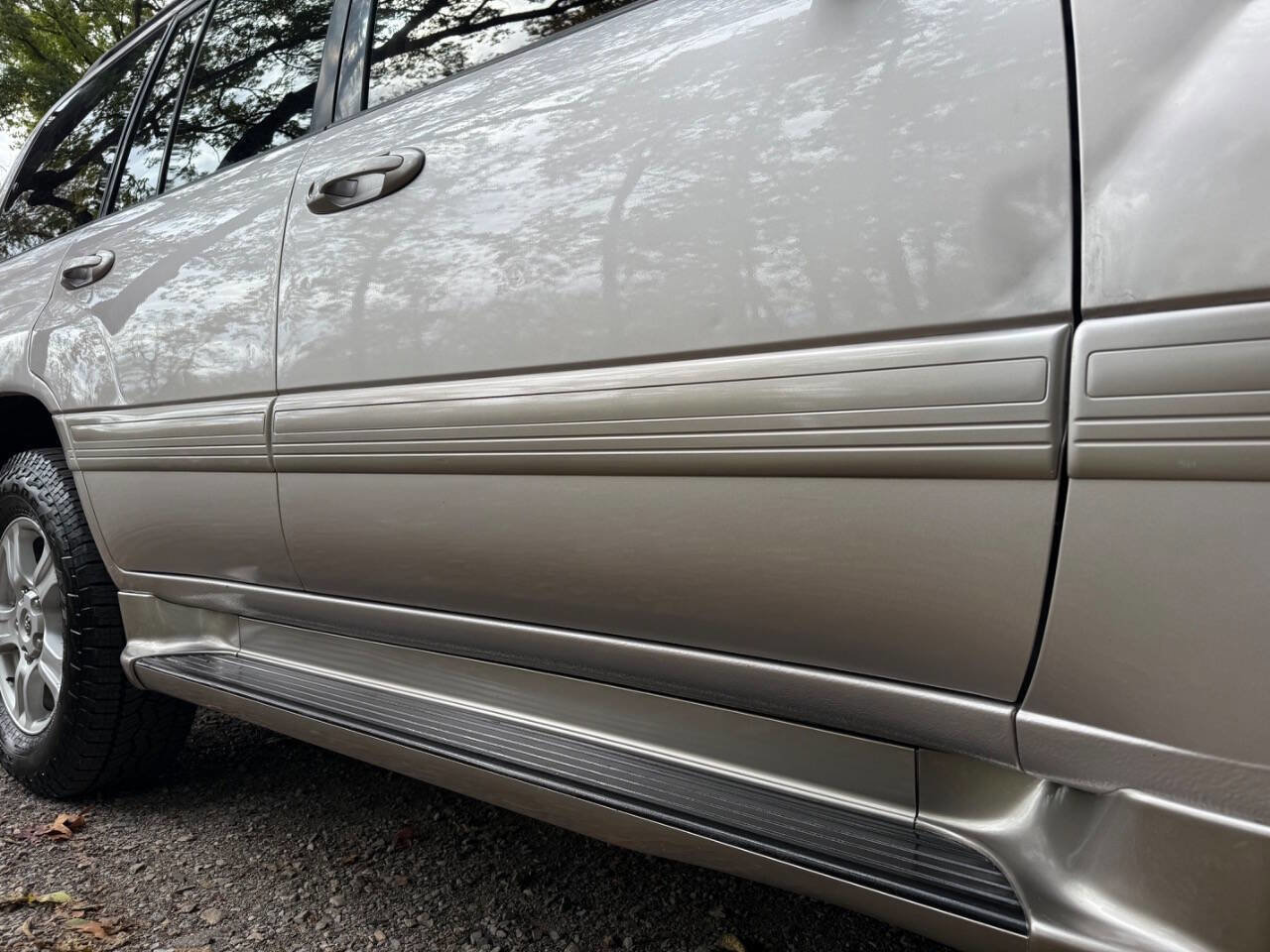 Used 2000 Toyota Land Cruiser image 13