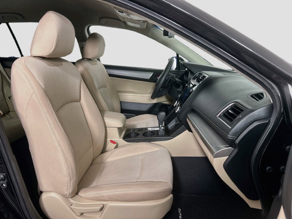 Used 2019 Subaru Outback 2.5i Premium AWD/4WD image 32