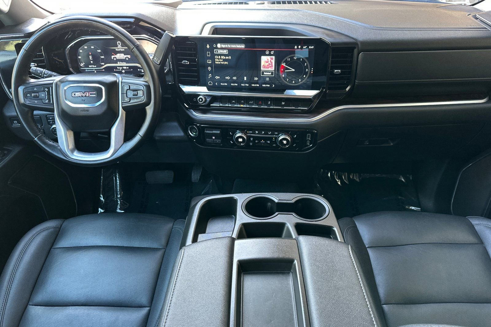 Certified 2025 GMC Sierra 1500 SLT image 16