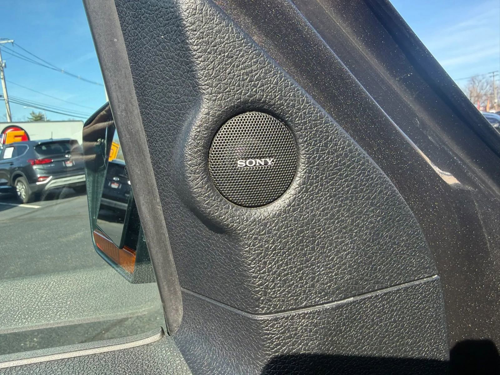 Used 2017 Ford Expedition EL XLT w/ Equipment Group 202A AWD/4WD image 12