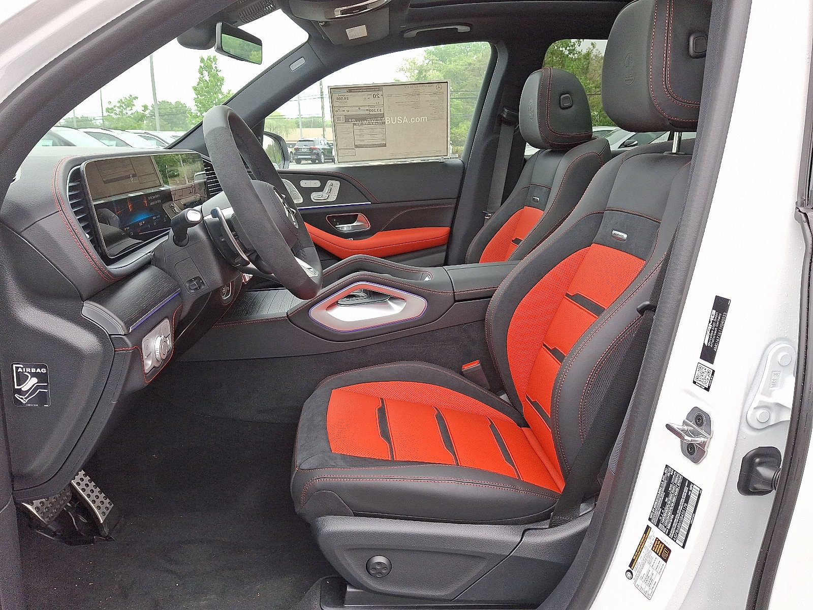 New 2025 Mercedes-Benz GLE 53 AMG 4MATIC image 8