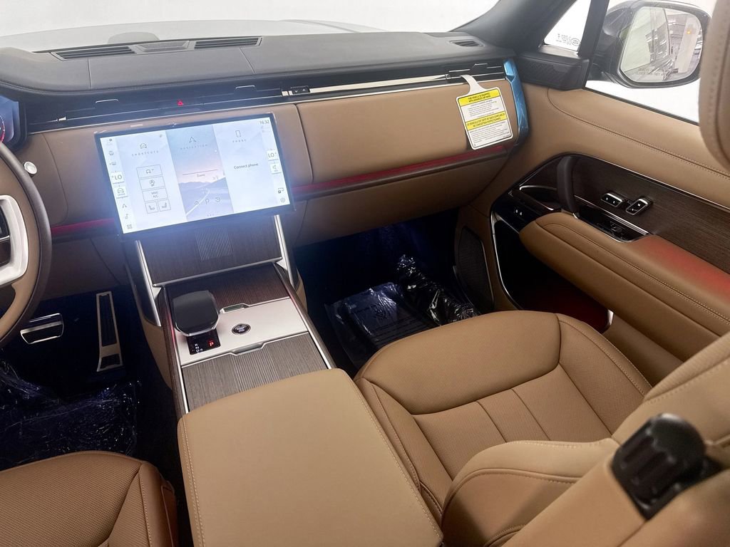 New 2026 Land Rover Range Rover Autobiography AWD/4WD image 23