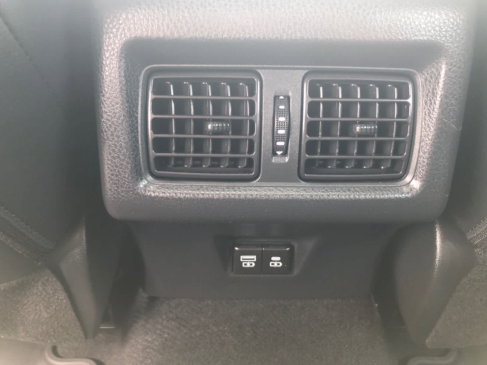Used 2025 Toyota Camry SE w/ Multimedia Upgrade Package FWD image 21