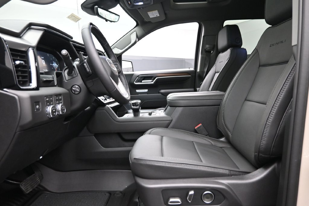 New 2026 GMC Sierra 1500 Denali AWD/4WD image 16