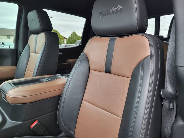 Used 2022 Chevrolet Silverado 1500 High Country w/ Z71 Off-Road Package image 17