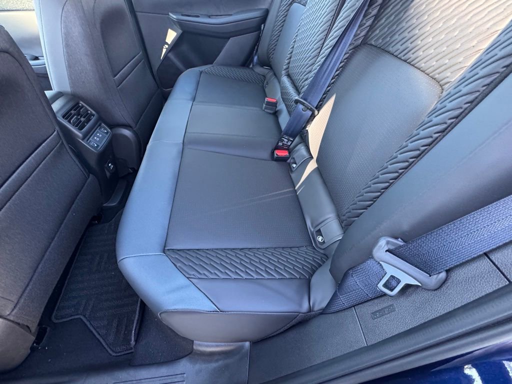 New 2026 Nissan Leaf Platinum+ image 13