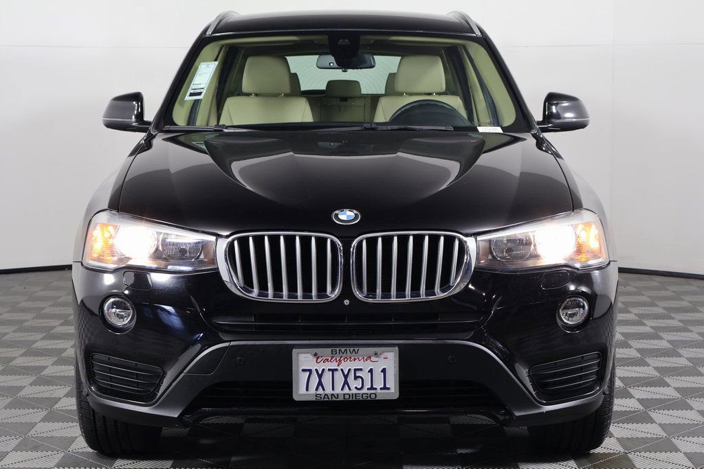 Used 2017 BMW X3 sDrive28i RWD image 2