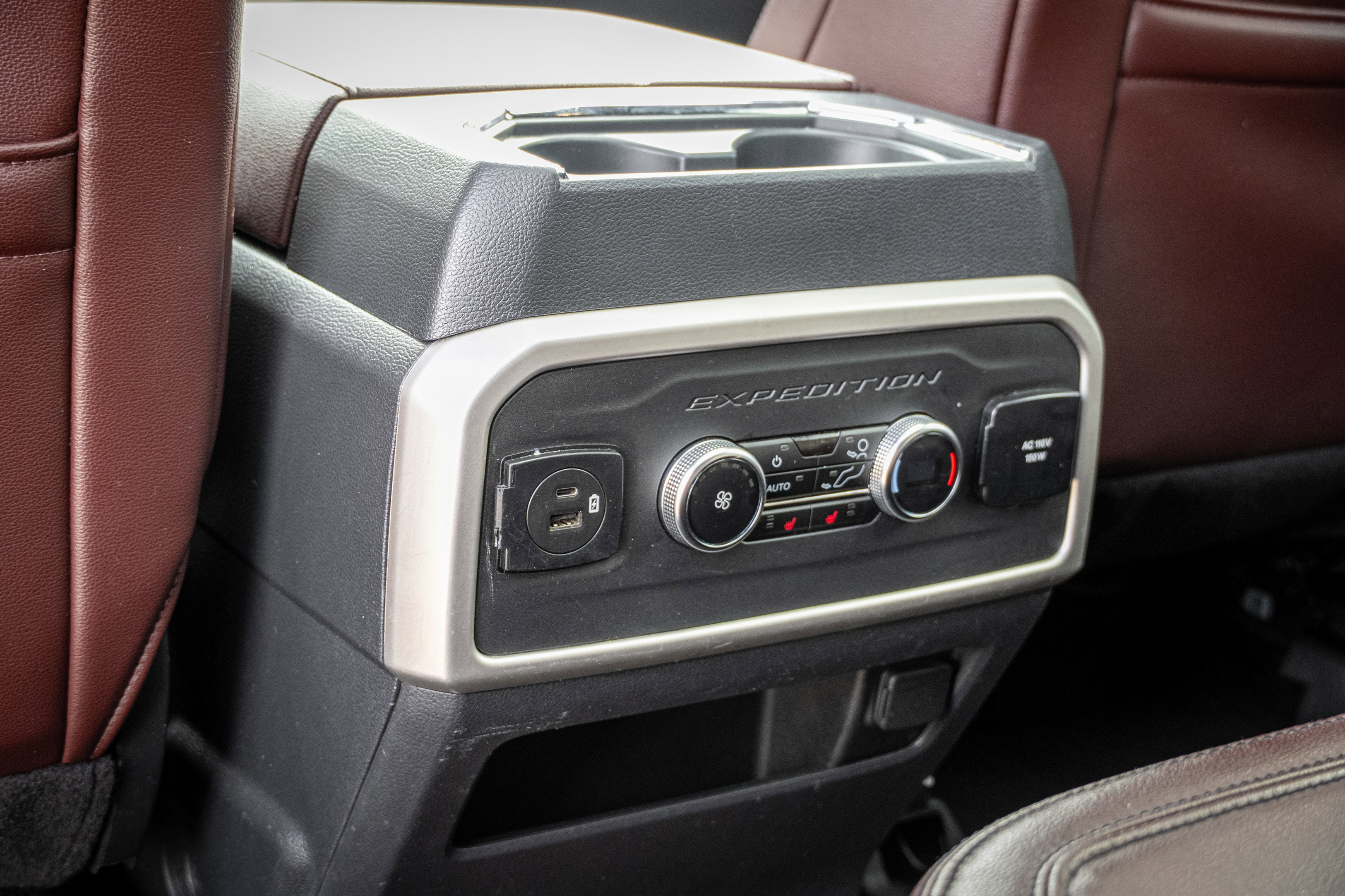 Used 2023 Ford Expedition Max Limited image 29